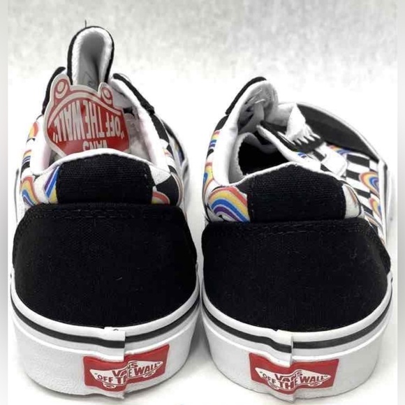 NIB NWT Vans Rainbow Checkerboard Ladies Sneakers Size 7 IOB - Picture 6 of 10